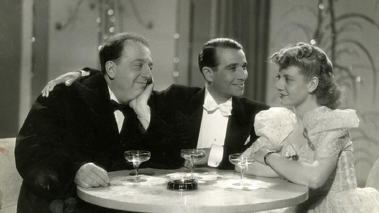 Moulin Rouge 1940 movie scene
