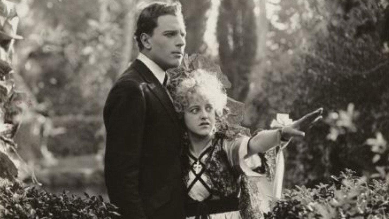 Beauty in Chains 1918 movie scene