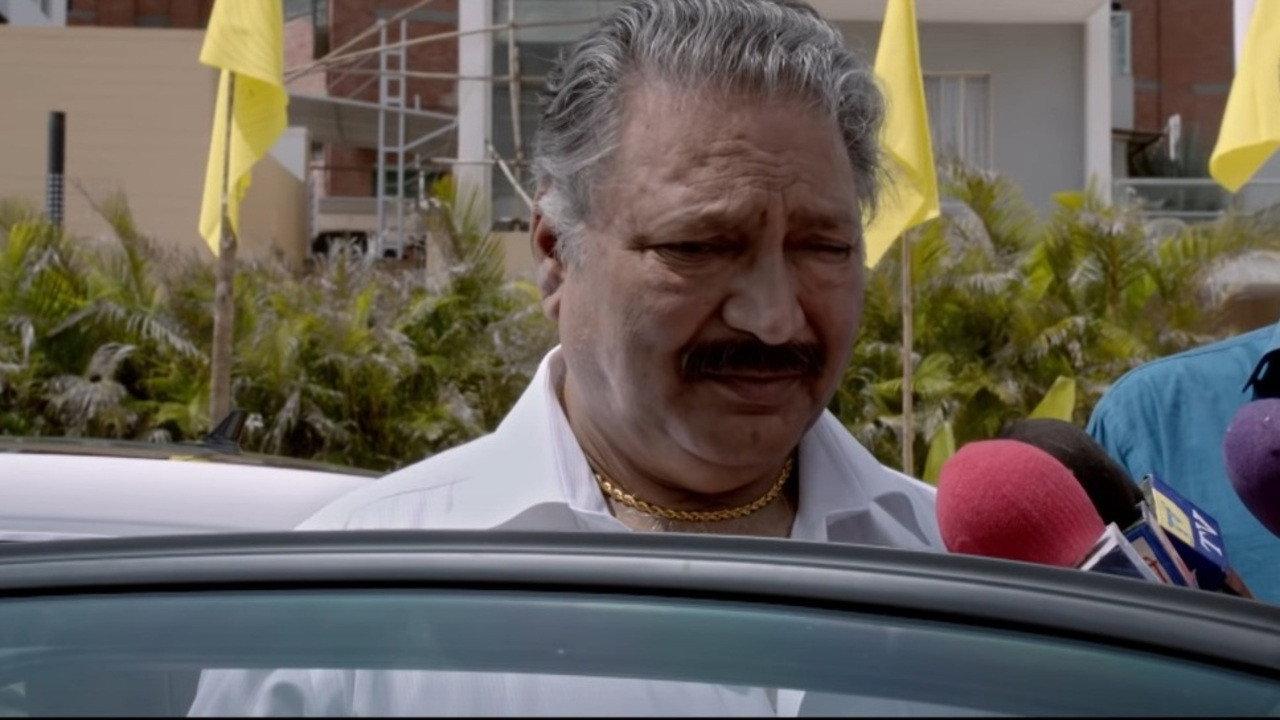 Swami Public Ltd. 2014 movie scene