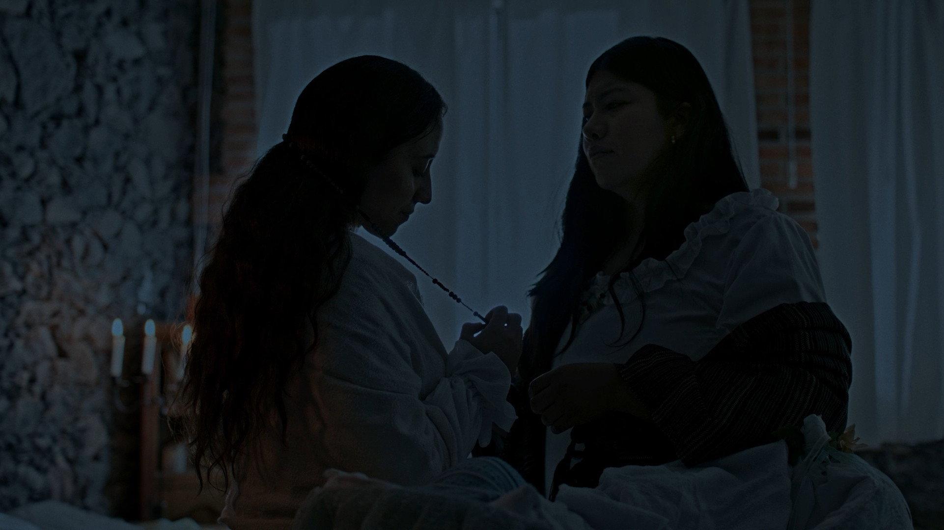 La Hermana y la Bruja  movie scene