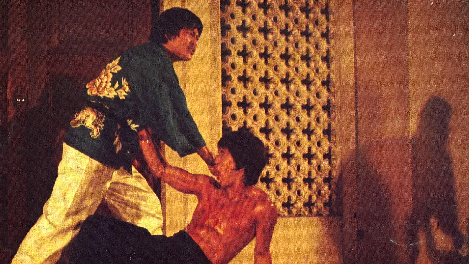 Return of Bruce 1977 movie scene