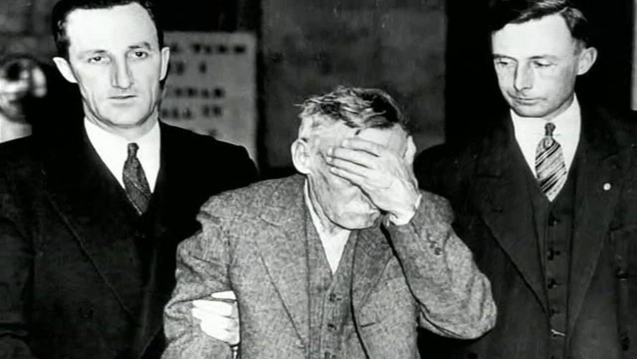 Serial Killers: The Real Life Hannibal Lecters 2001 movie scene