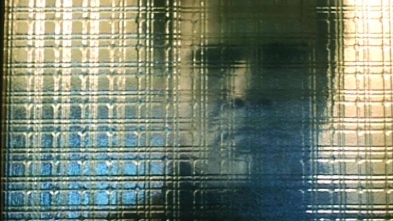 Amulet 1991 movie scene