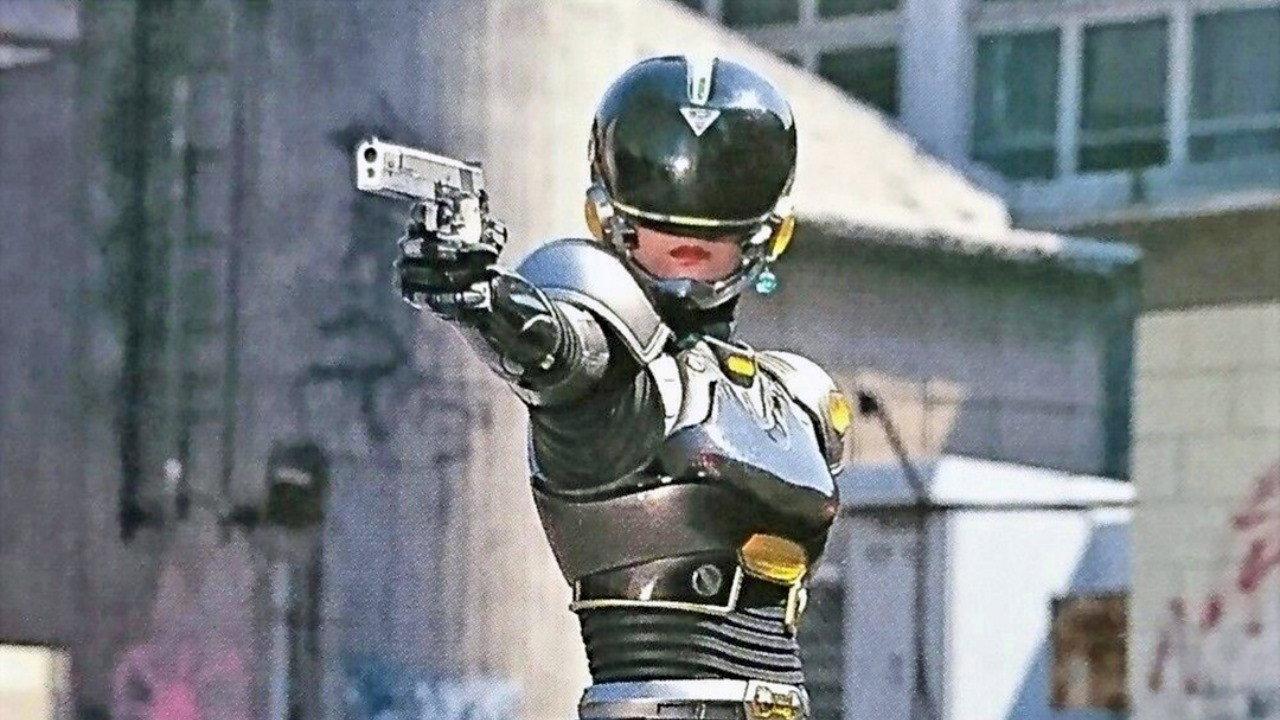 Lady Battle Cop 1990 movie scene