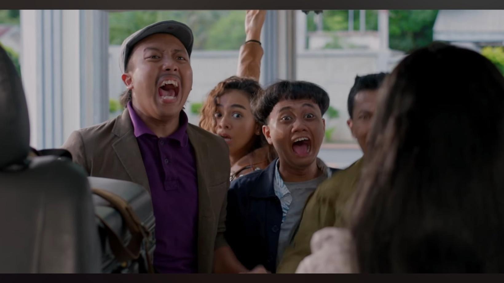 Konco-Konco Edan 2024 movie scene