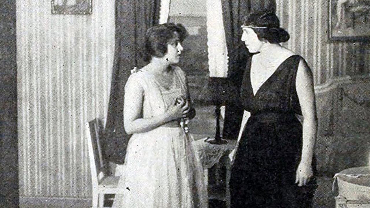 The Decoy 1916 movie scene