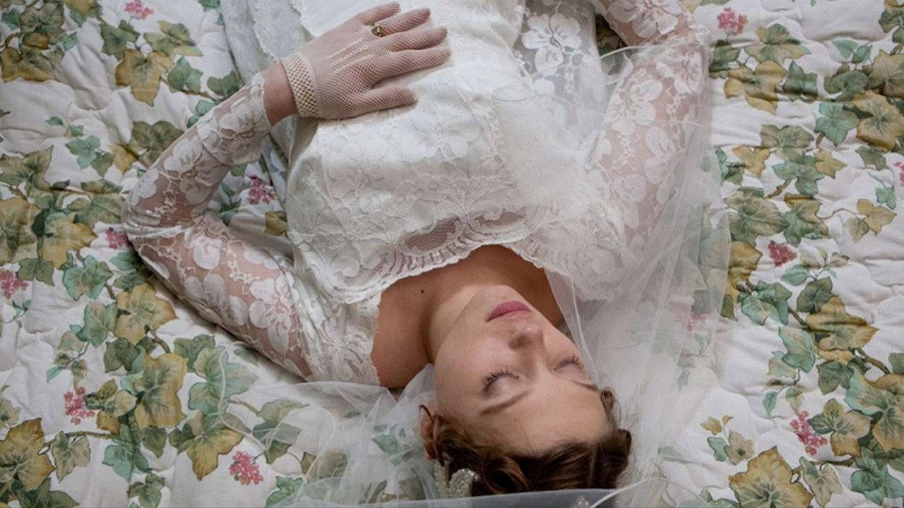 Roses on Credit 2010 movie scene