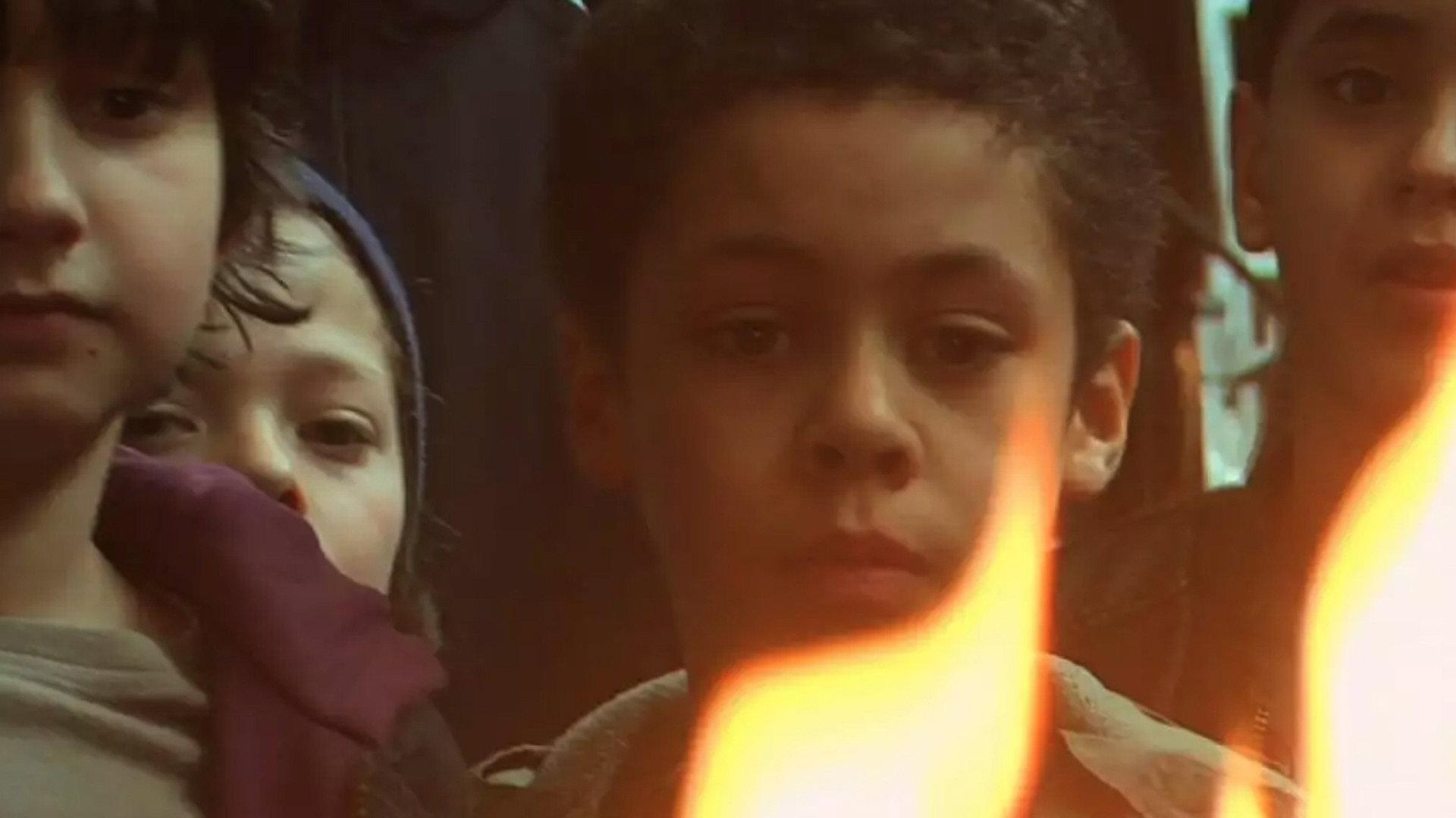 Pour de vrai, pour de faux 2015 movie scene