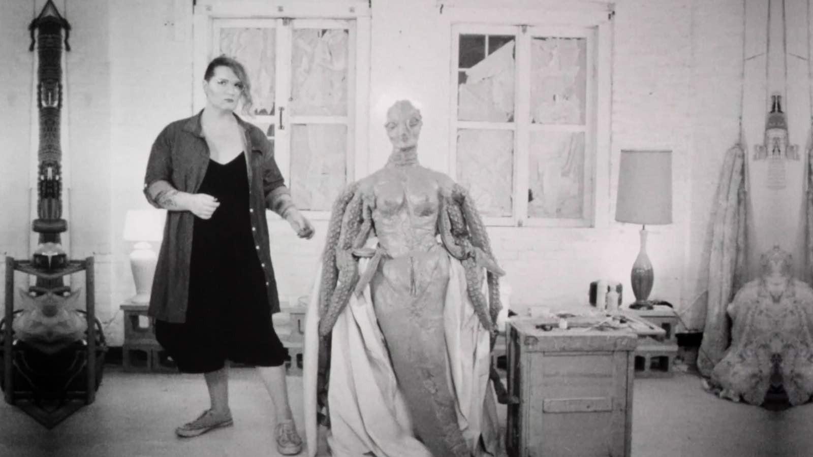 MonsterDykë 2021 movie scene
