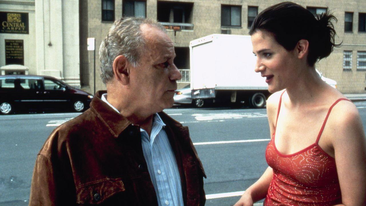 Queenie in Love 2001 movie scene
