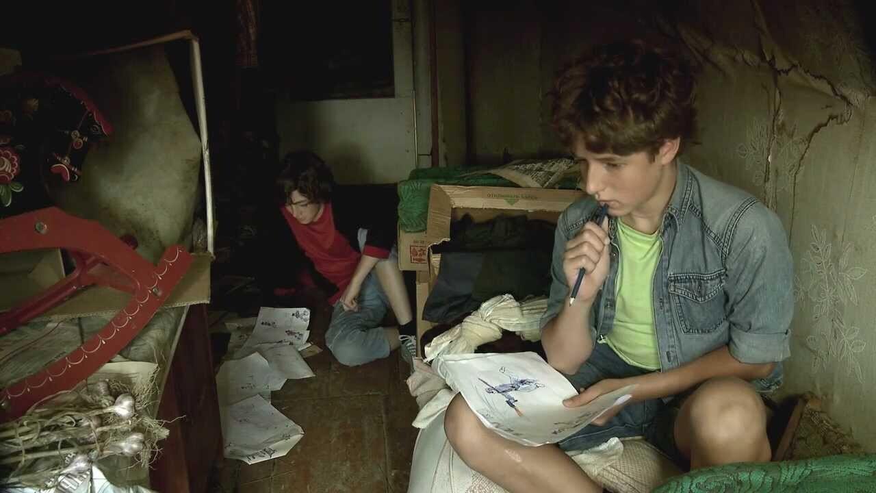 Have You Forgotten What We Used to Play? 2010 movie scene