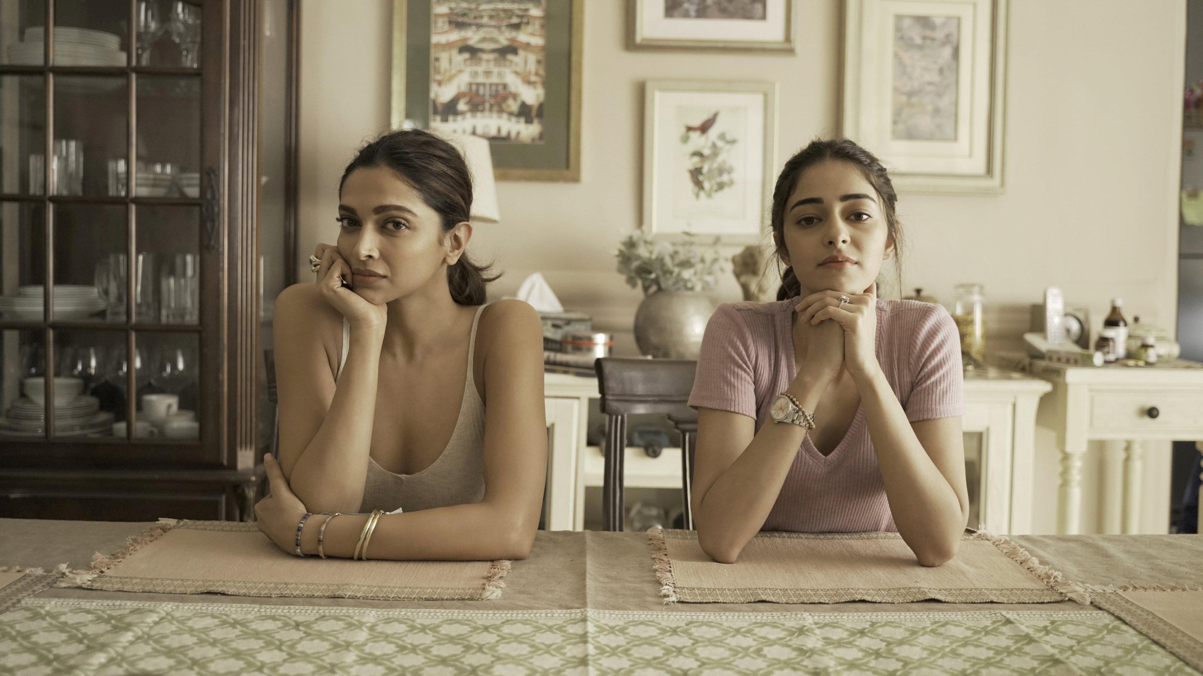 Gehraiyaan 2022 movie scene