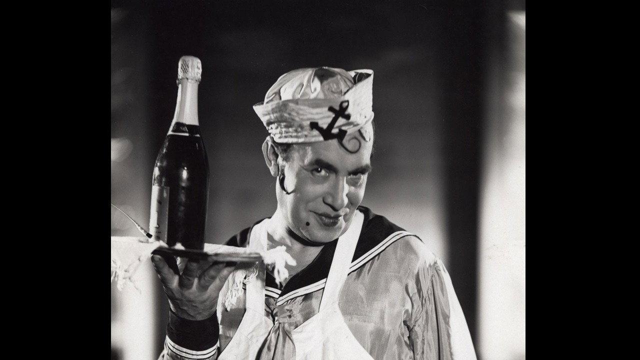 ¡¡¡Abajo los hombres!!! 1936 movie scene