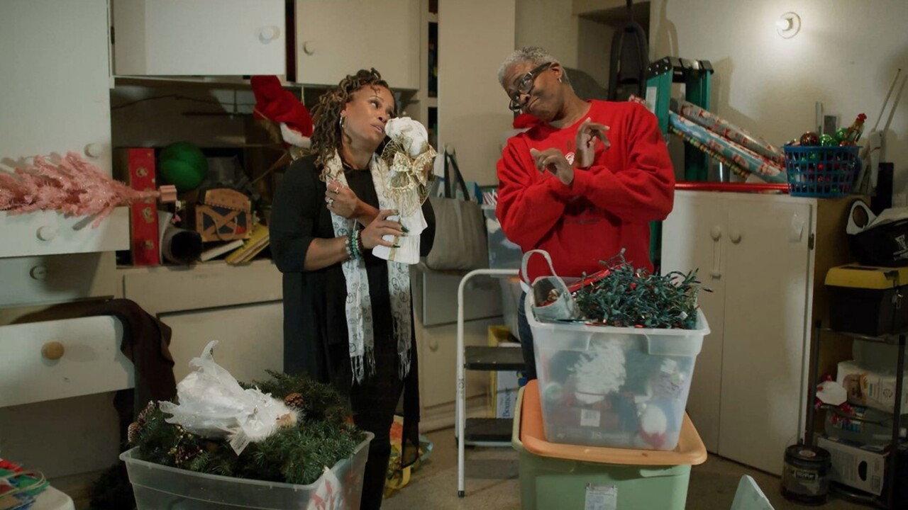 Coming Home for Christmas 2021 movie scene