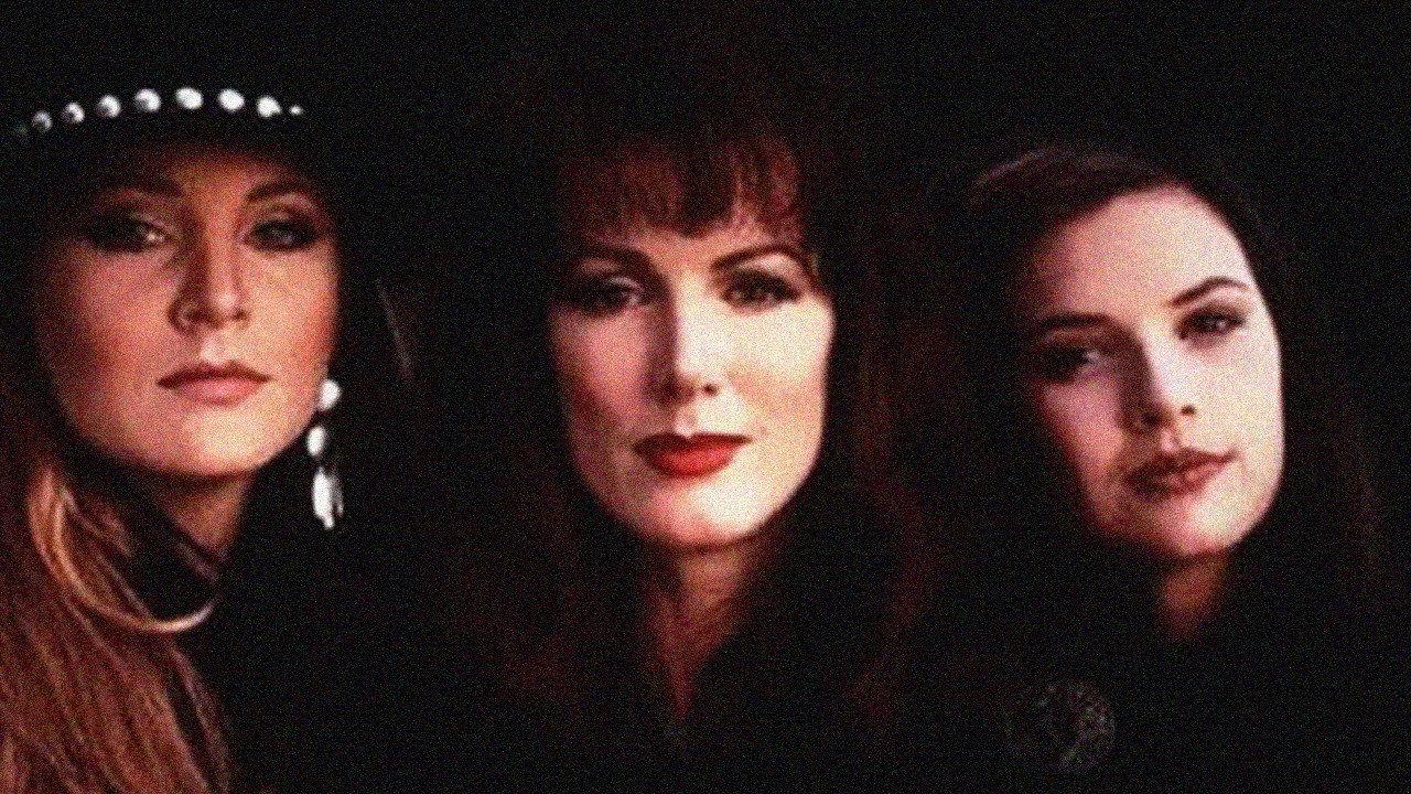 Naomi & Wynonna: Love Can Build a Bridge 1995 movie scene