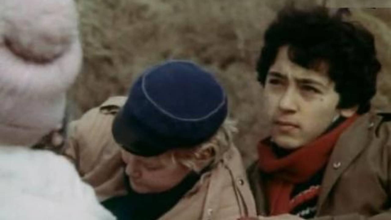Where Did the Dinosaur Track Lead? 1988 movie scene