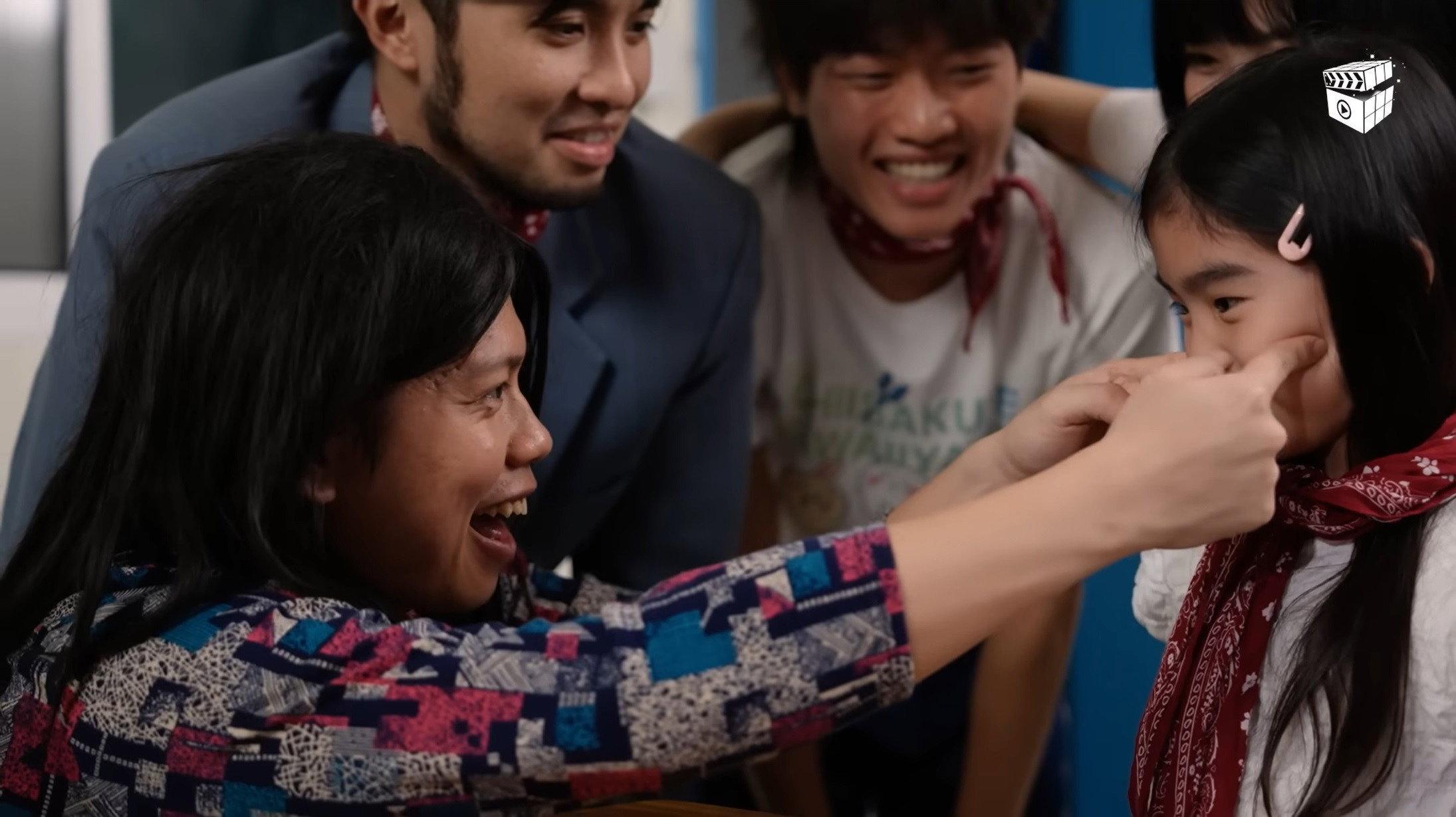 The Incredible Interview Team 2025 movie scene