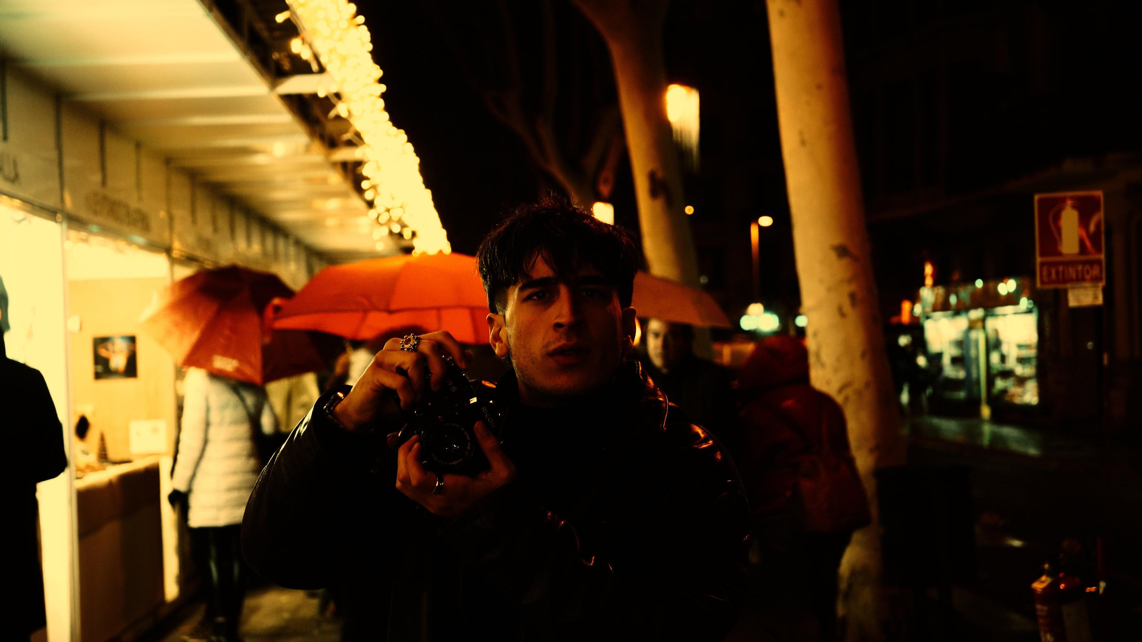 36 Instants 2025 movie scene