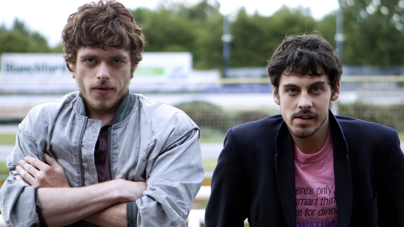 Strays 2011 movie scene