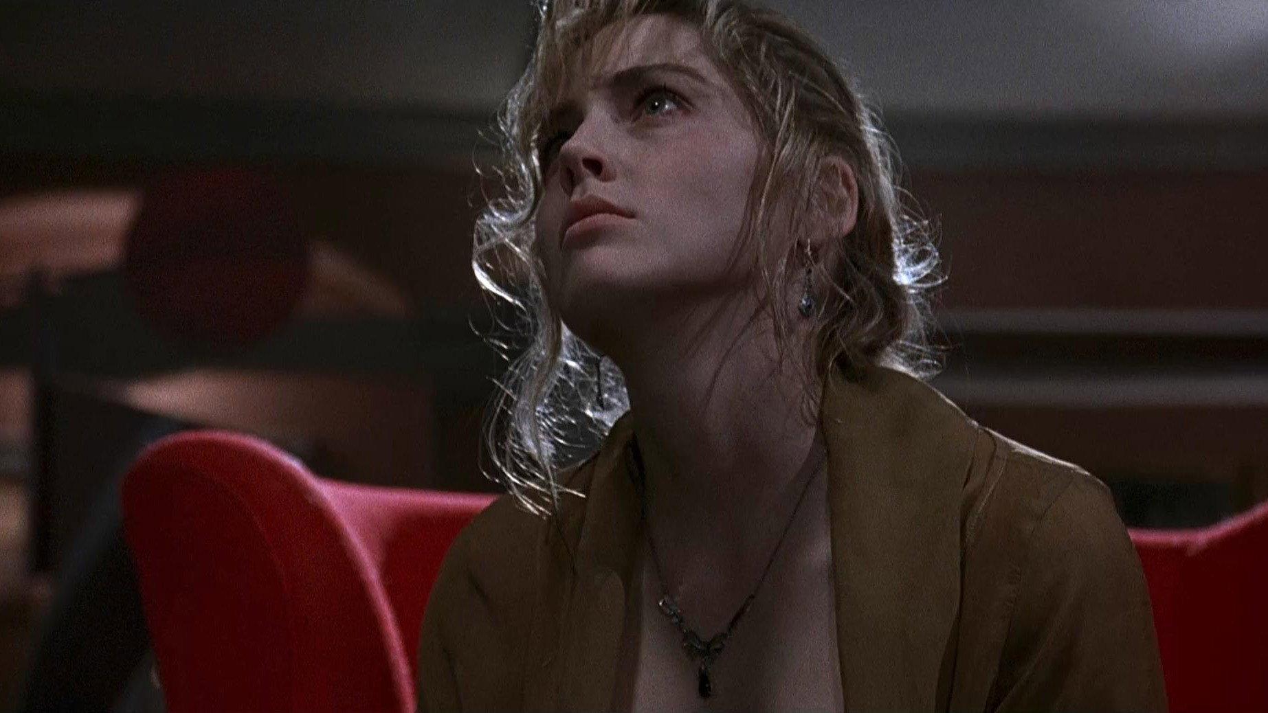 Scissors 1991 movie scene