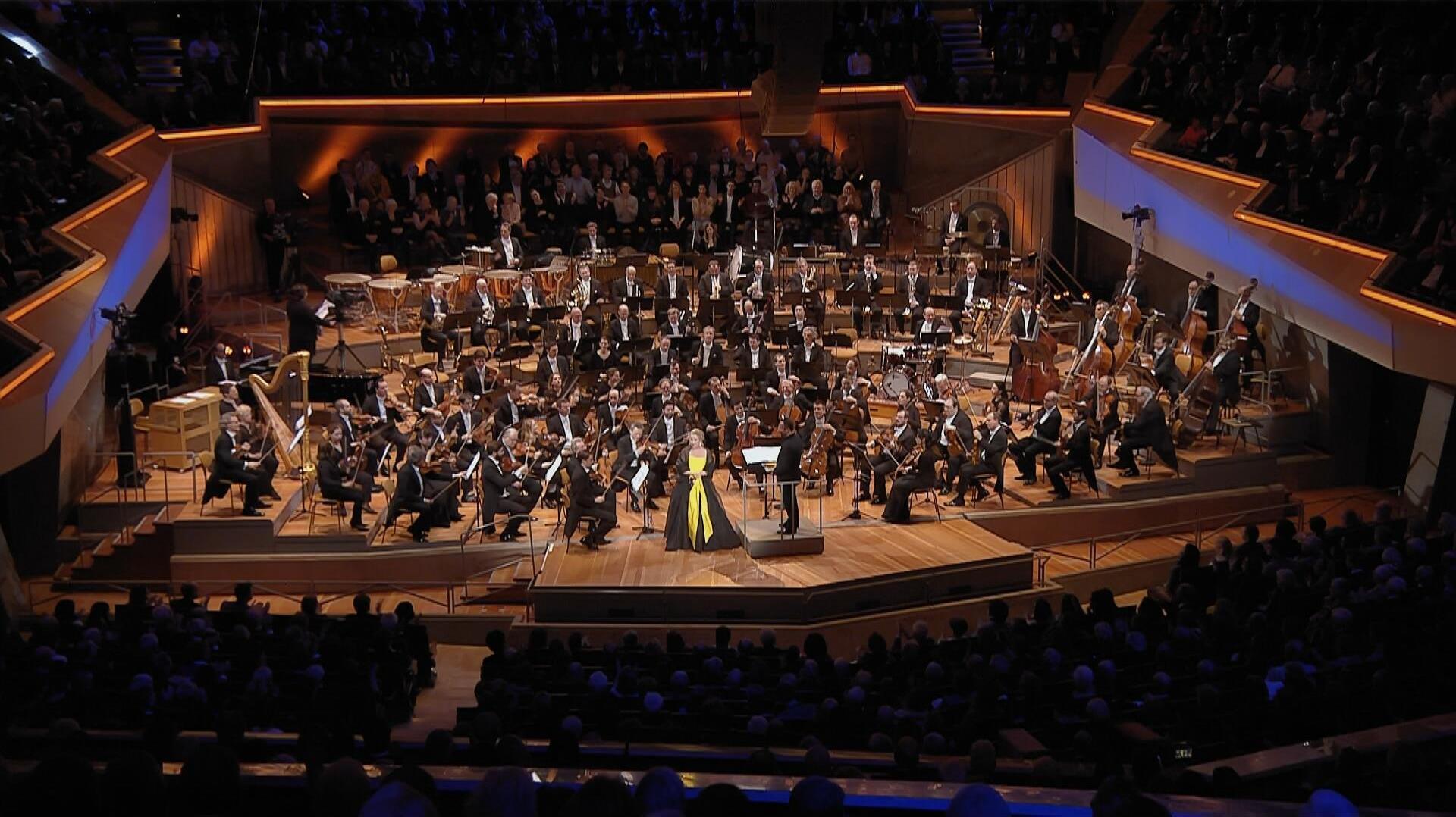New Year’s Eve Concert 2019 - An Evening With Broadway Melodies 2020 movie scene