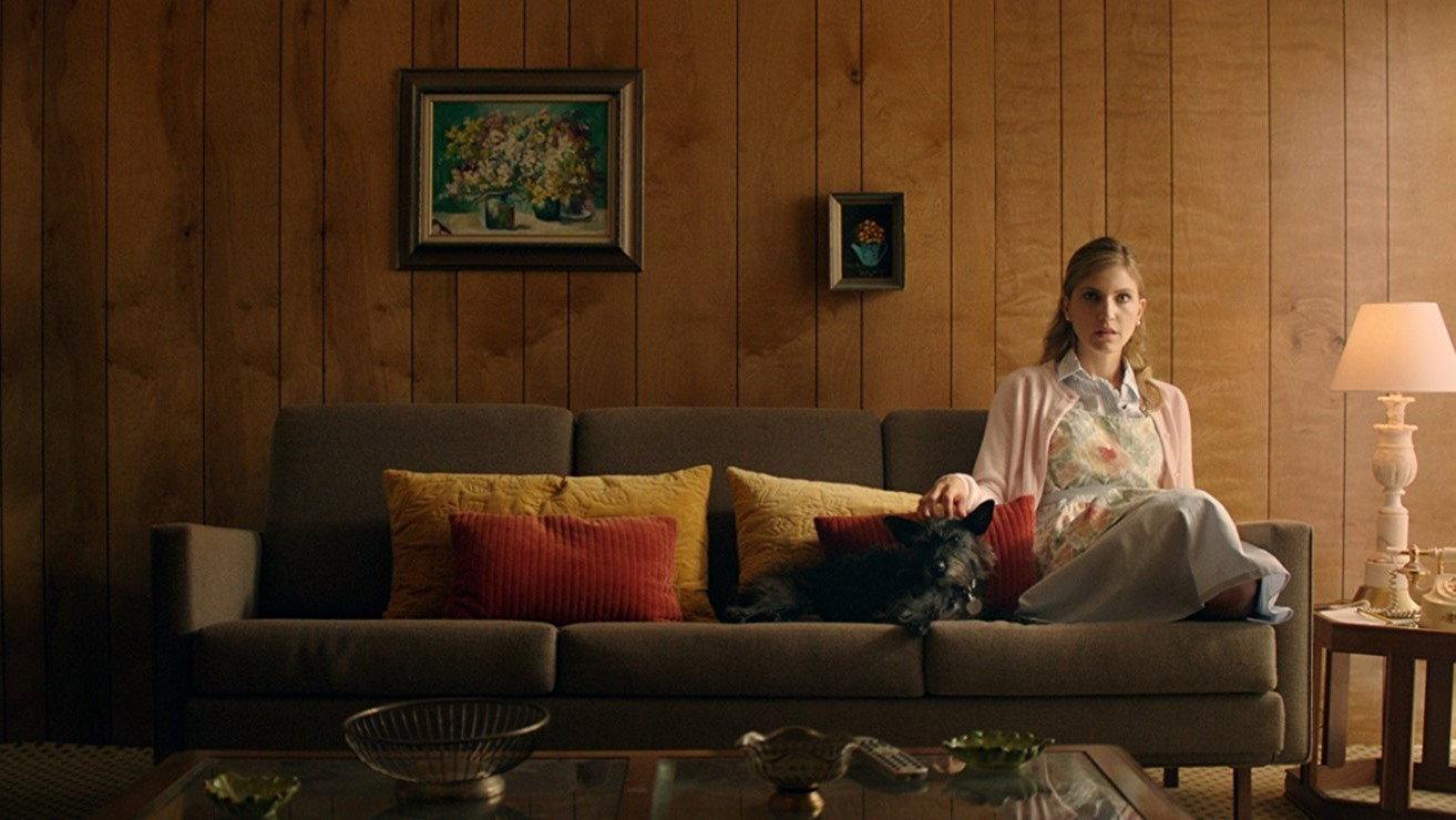 Home Shopper 2018 movie scene