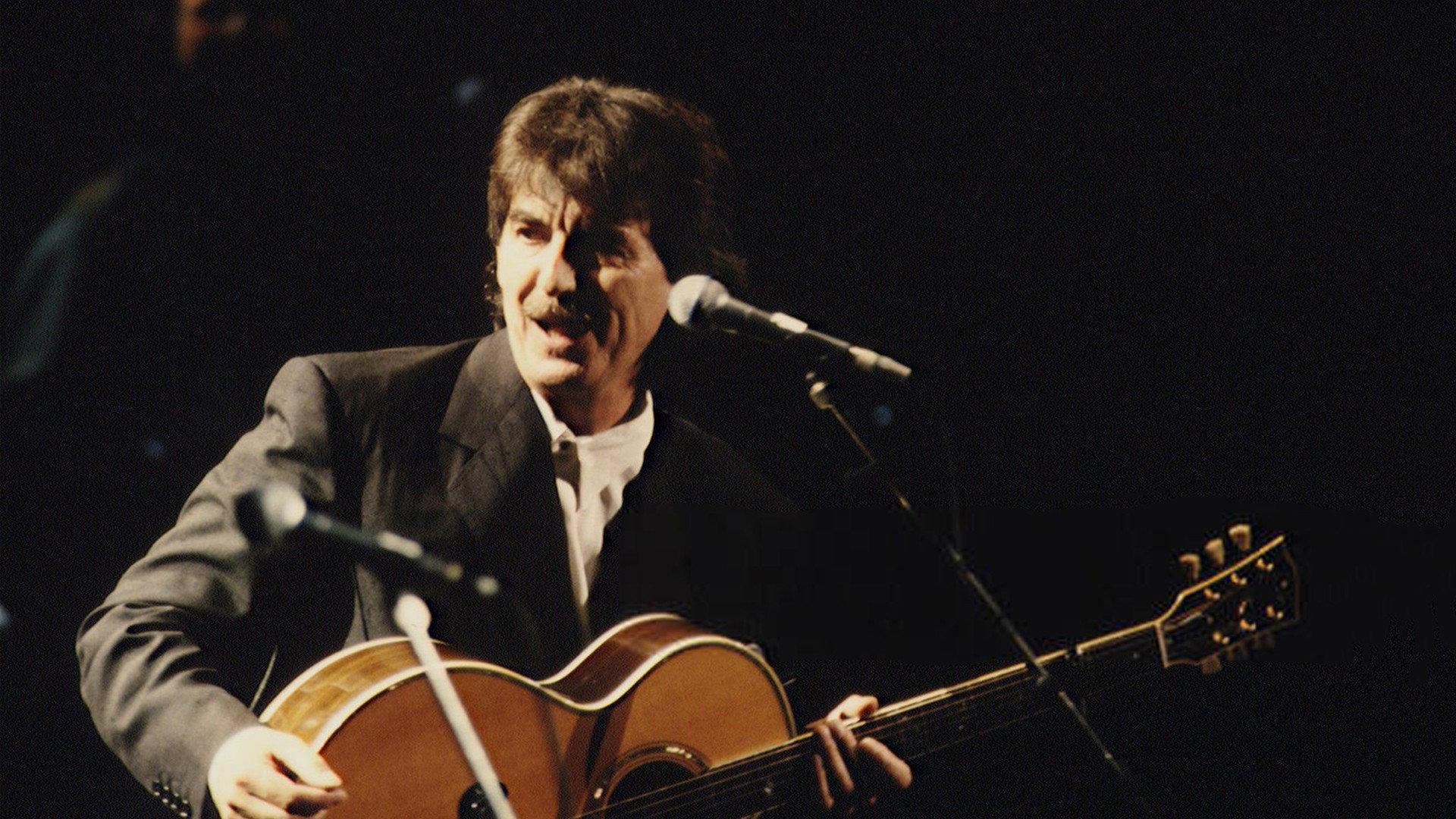 George Harrison: Live at The Royal Albert Hall 1992 movie scene
