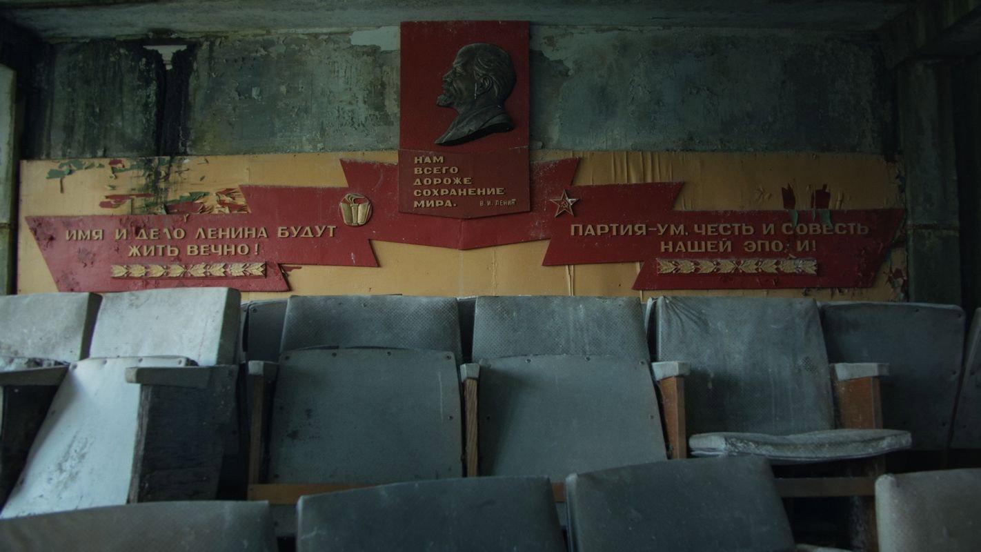 Collapse: The Dissolution of the Soviet Union 2021 movie scene