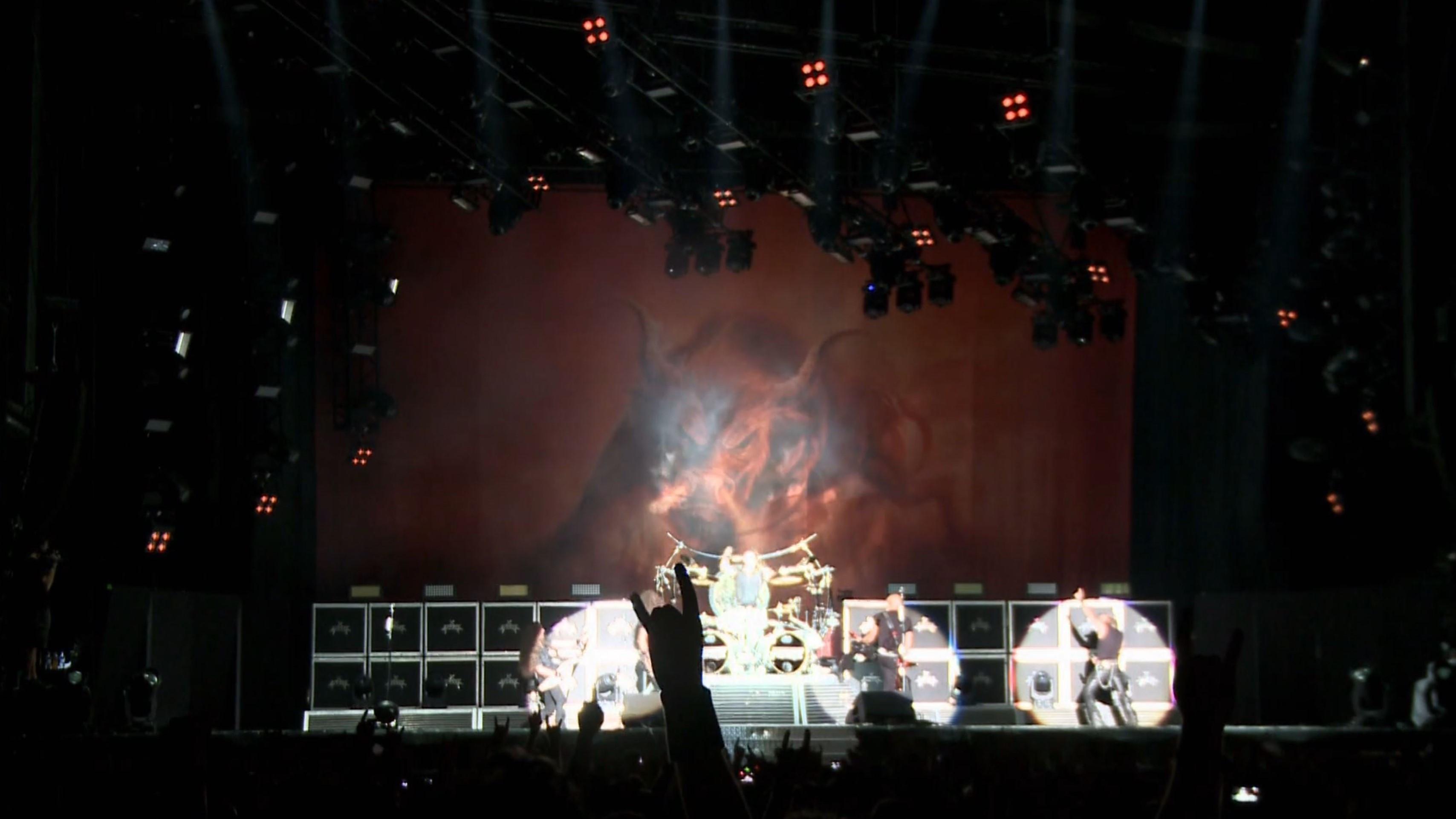 Accept: Restless and Live 2017 movie scene