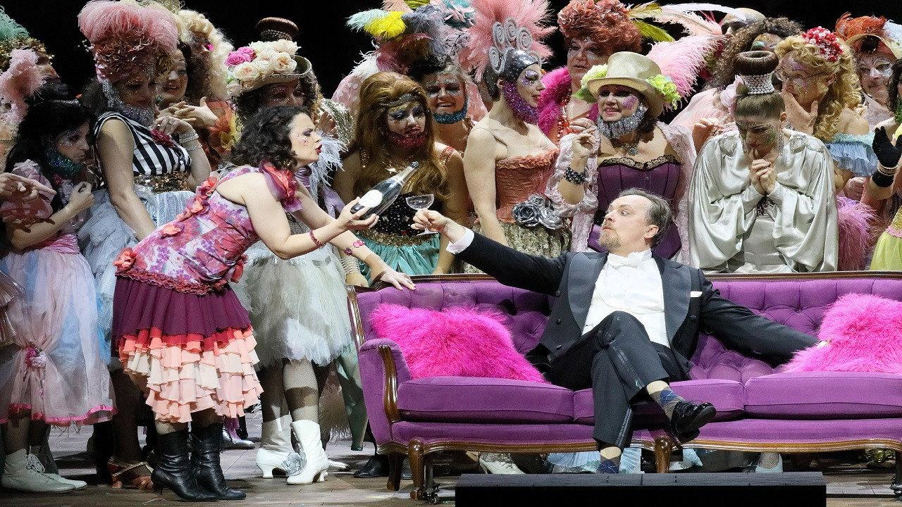 Johann Strauss - Die Fledermaus 2023 movie scene