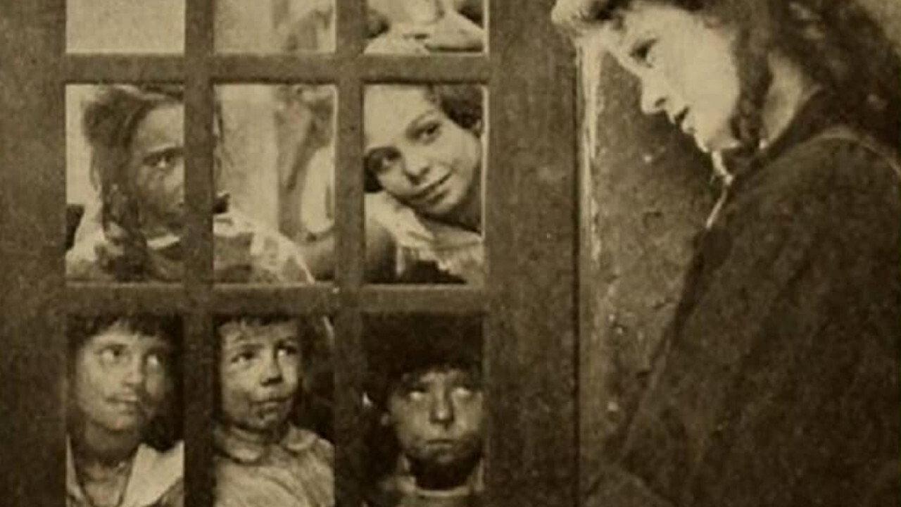 Sunshine Alley 1917 movie scene