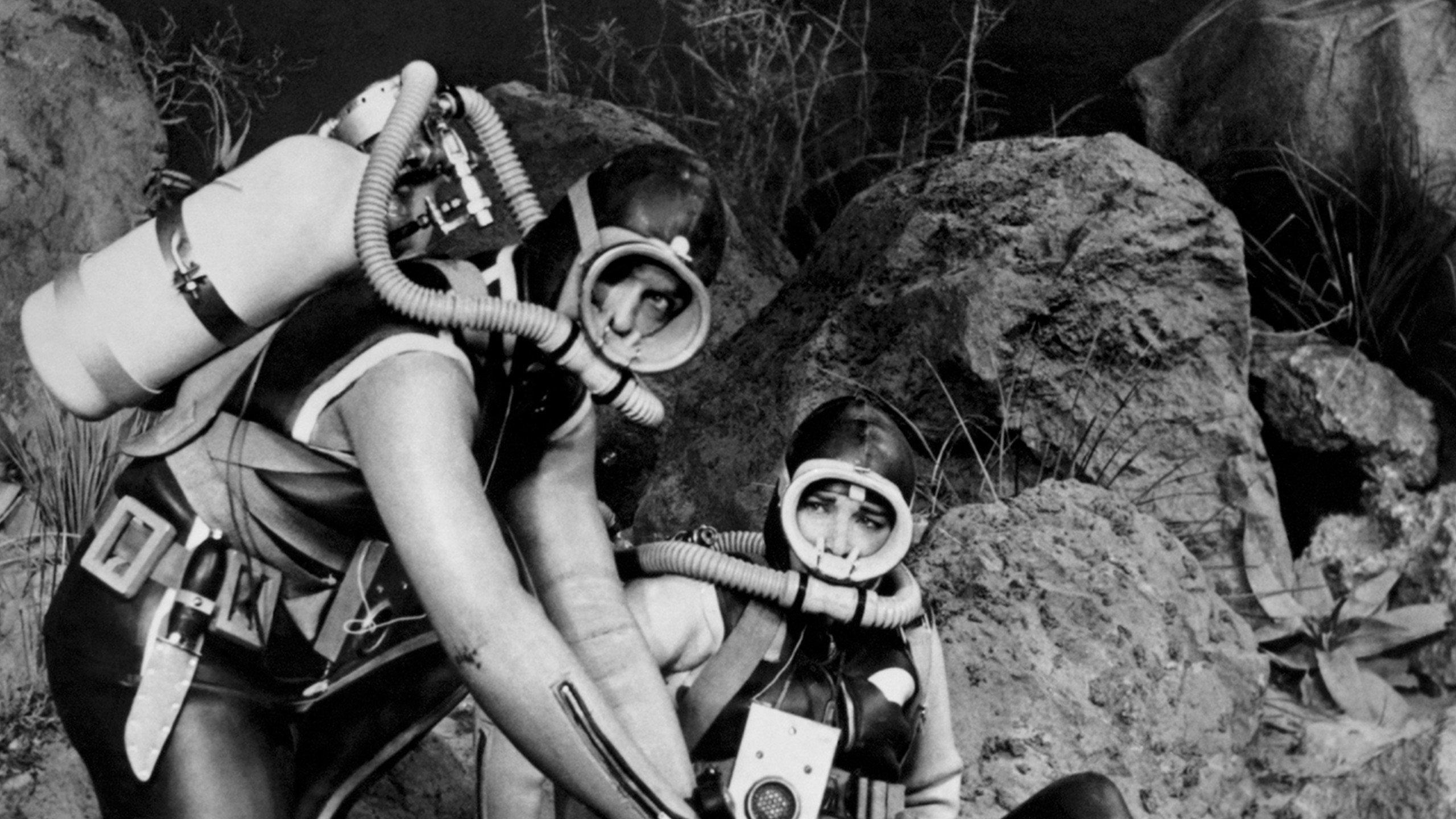 The Underwater City 1962 movie scene