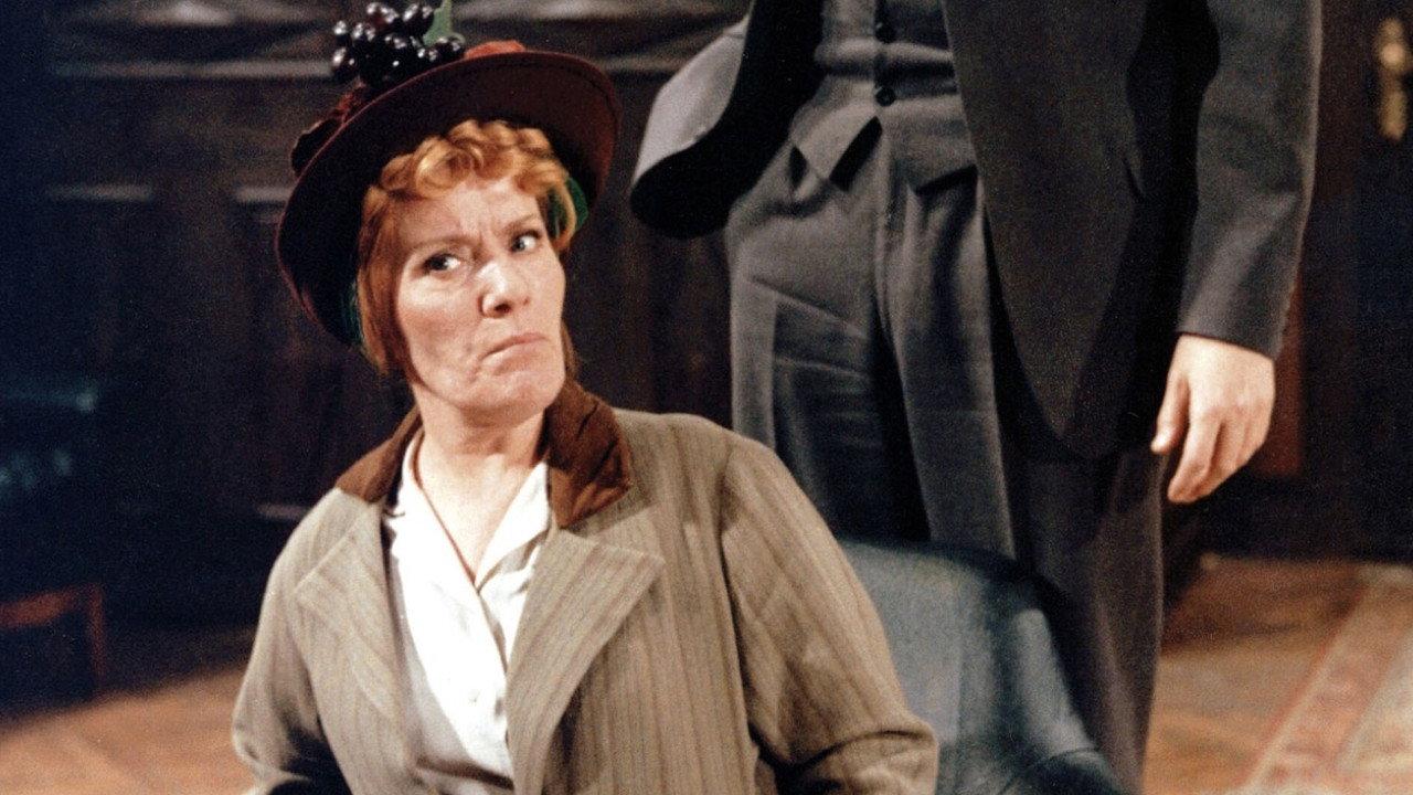 Skulle det dukke opp flere lik, er det bare å ringe... 1970 movie scene