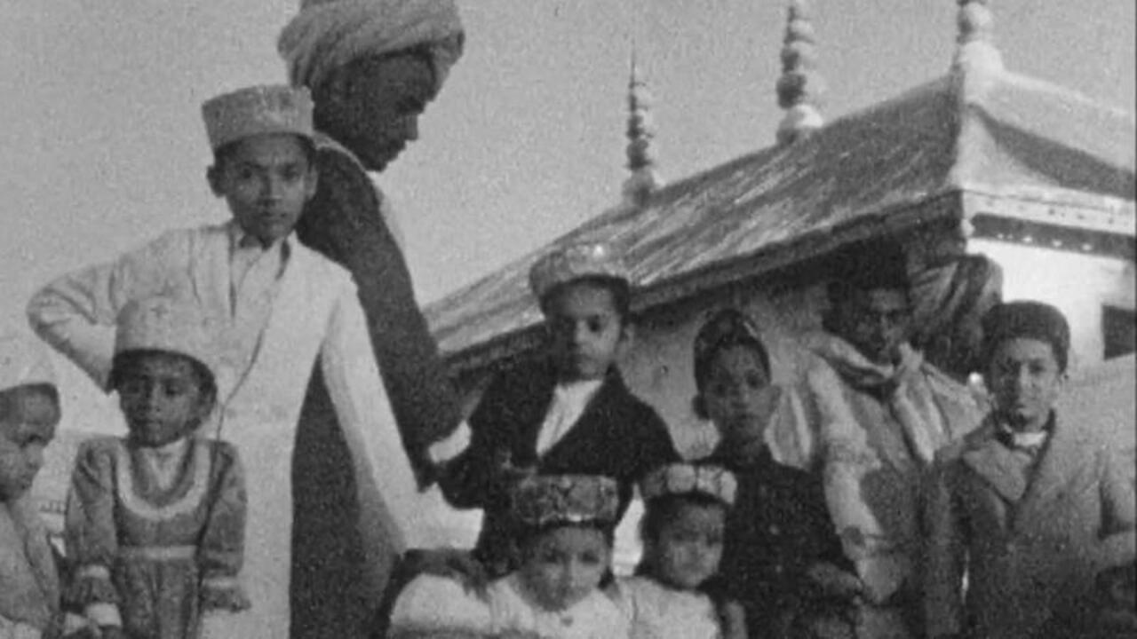 Wedding of Maharaj Kumar Shri Meghrajji Shaeb of Kutch and Maharaj Shri of Kishangarh 1933 movie scene