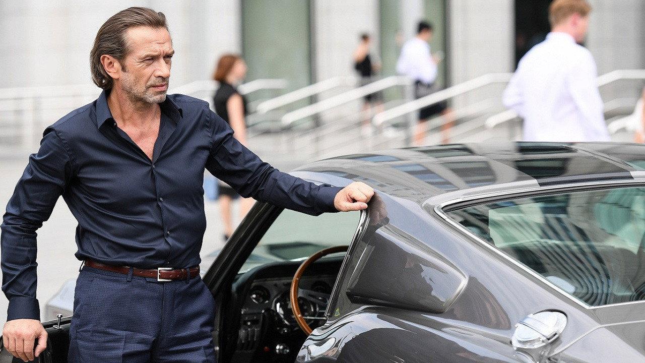 Billion 2019 movie scene