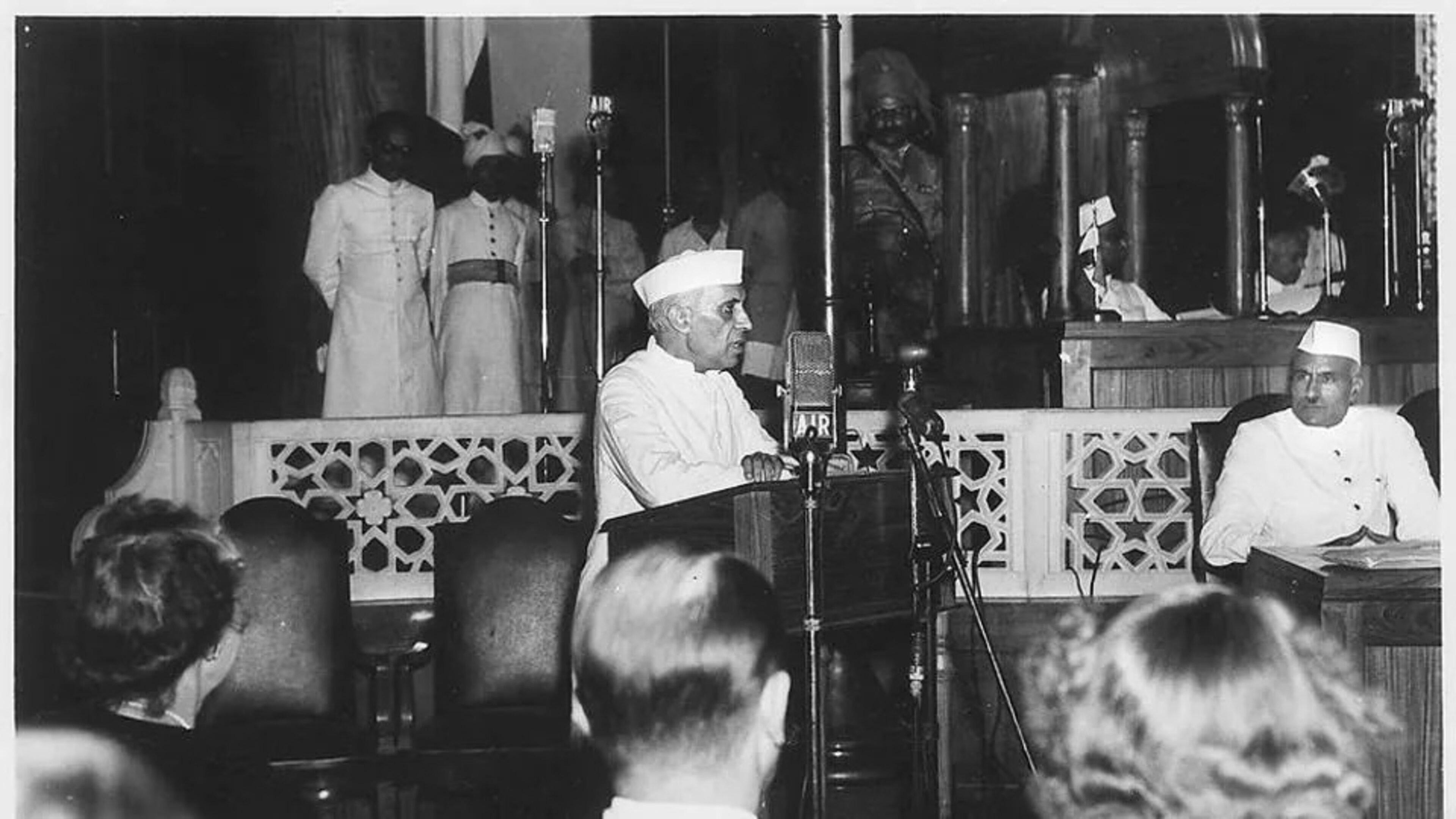 Nehru 1984 movie scene