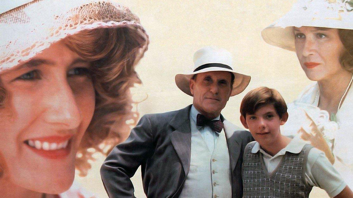 Rambling Rose 1991 movie scene