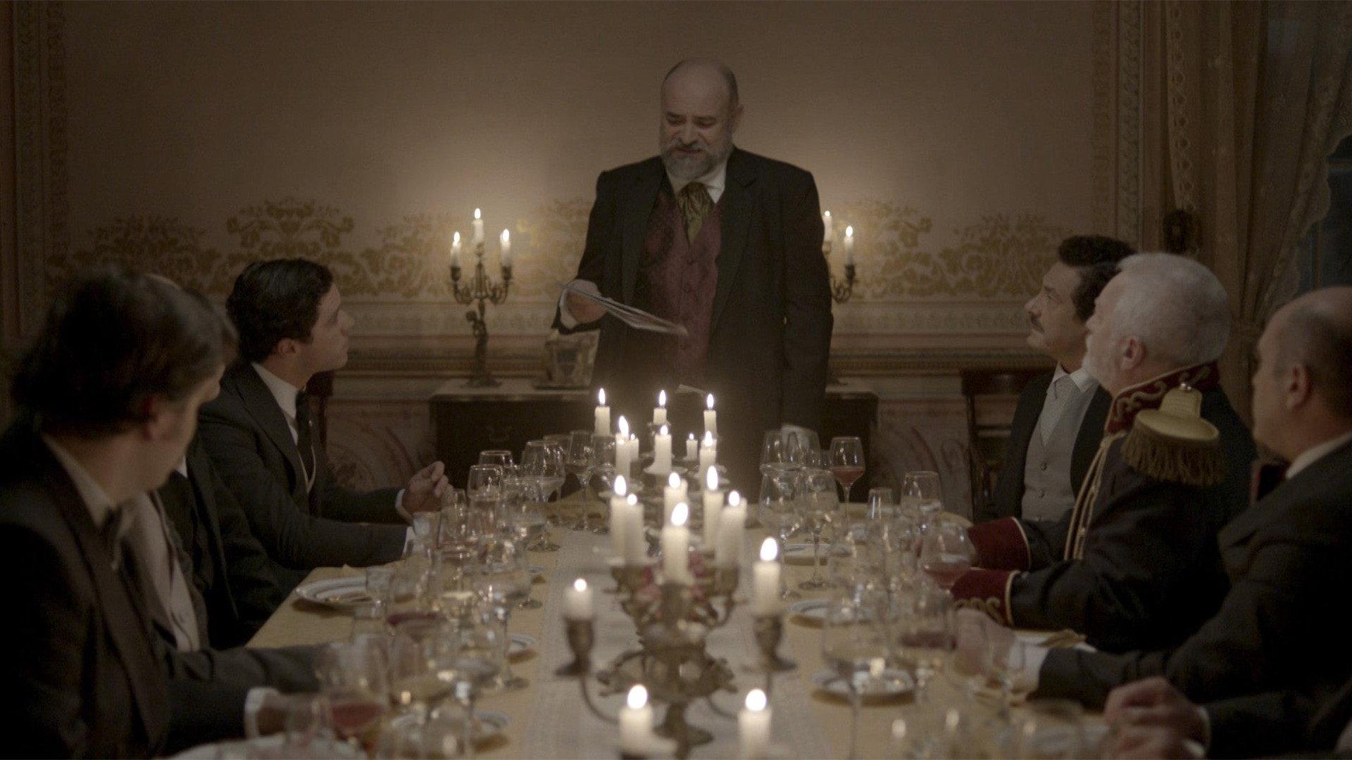 Um Jantar Muito Original 2021 movie scene