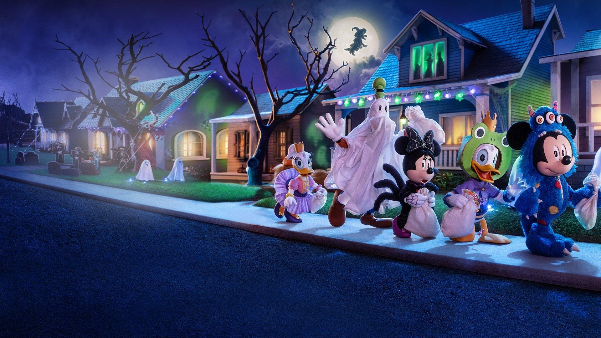 Mickey and Friends: Trick or Treats 2023 movie scene