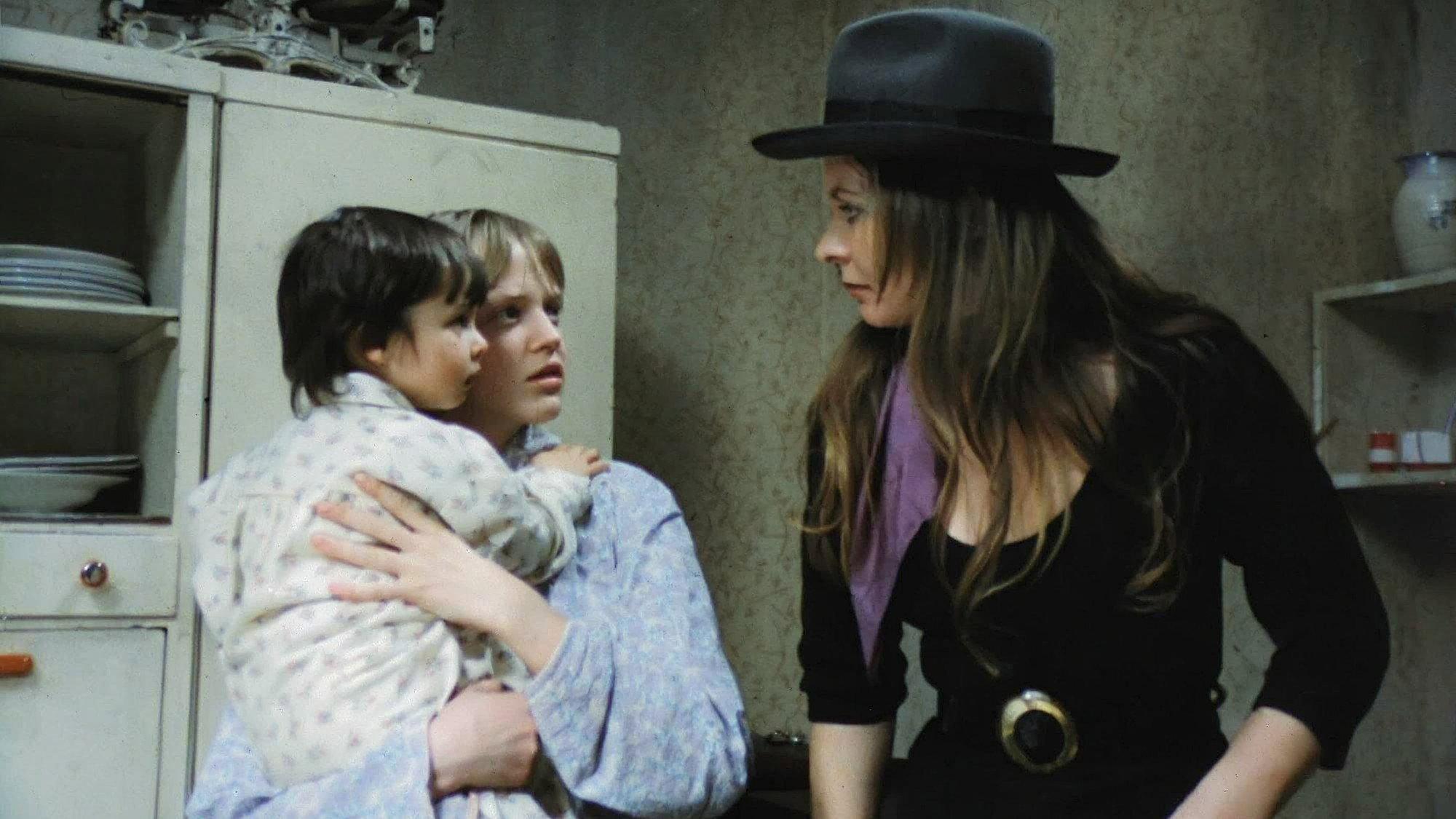 Girl with Shells 1981 movie scene