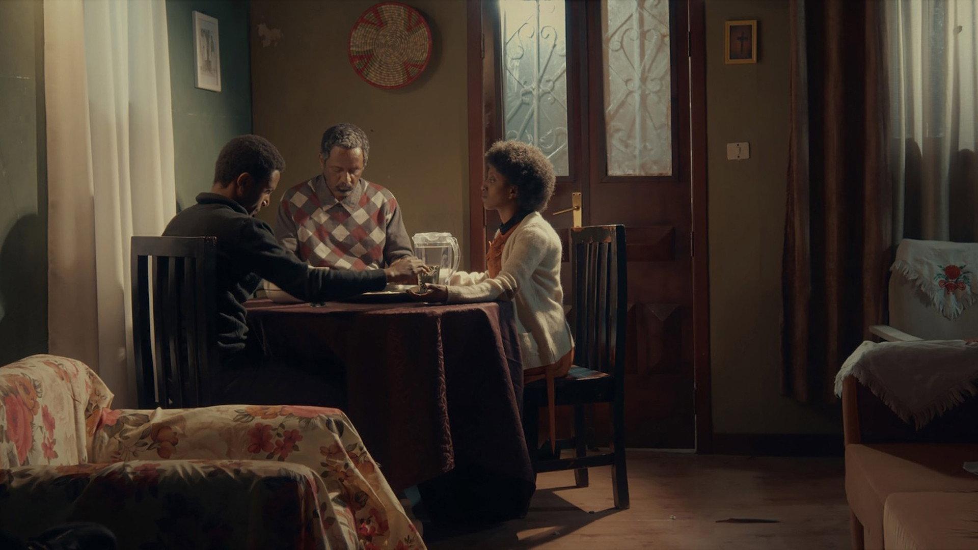 Mehal Sefari  movie scene
