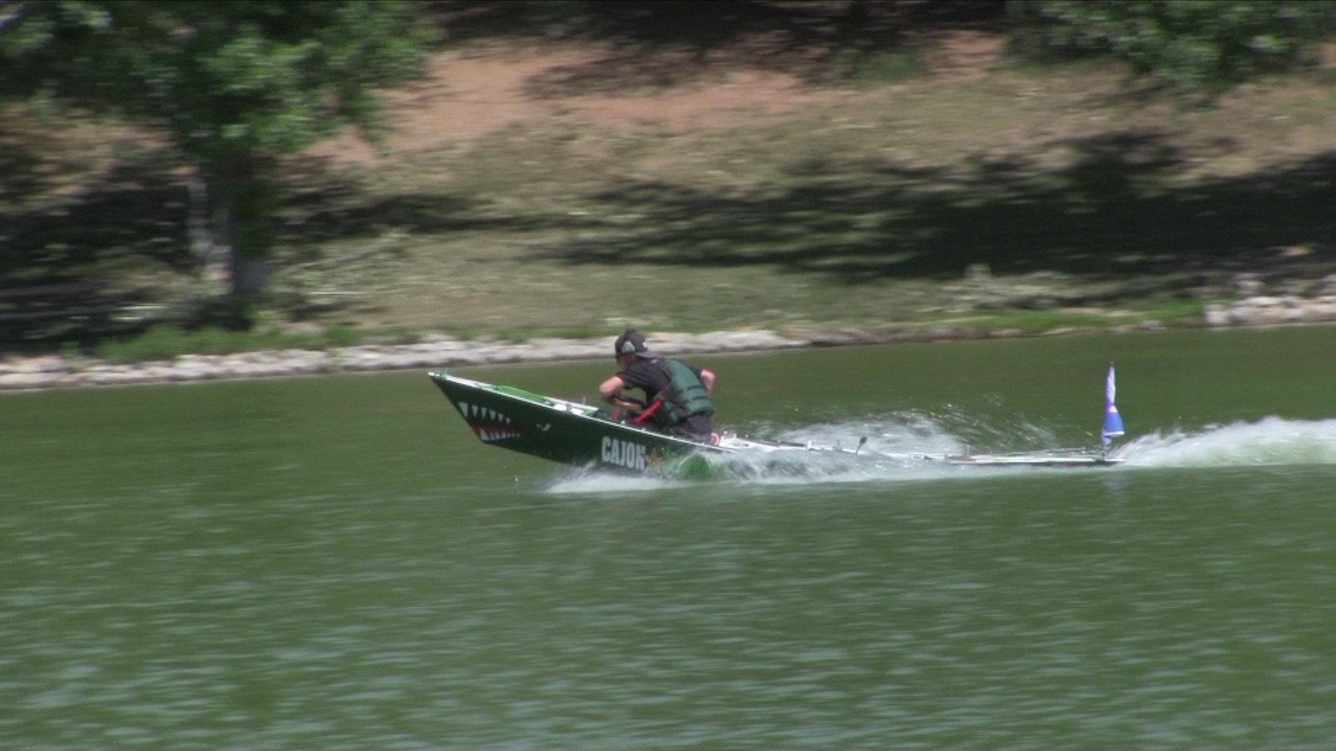 Flying Through Water: The Cajon Solar Team 2016 movie scene