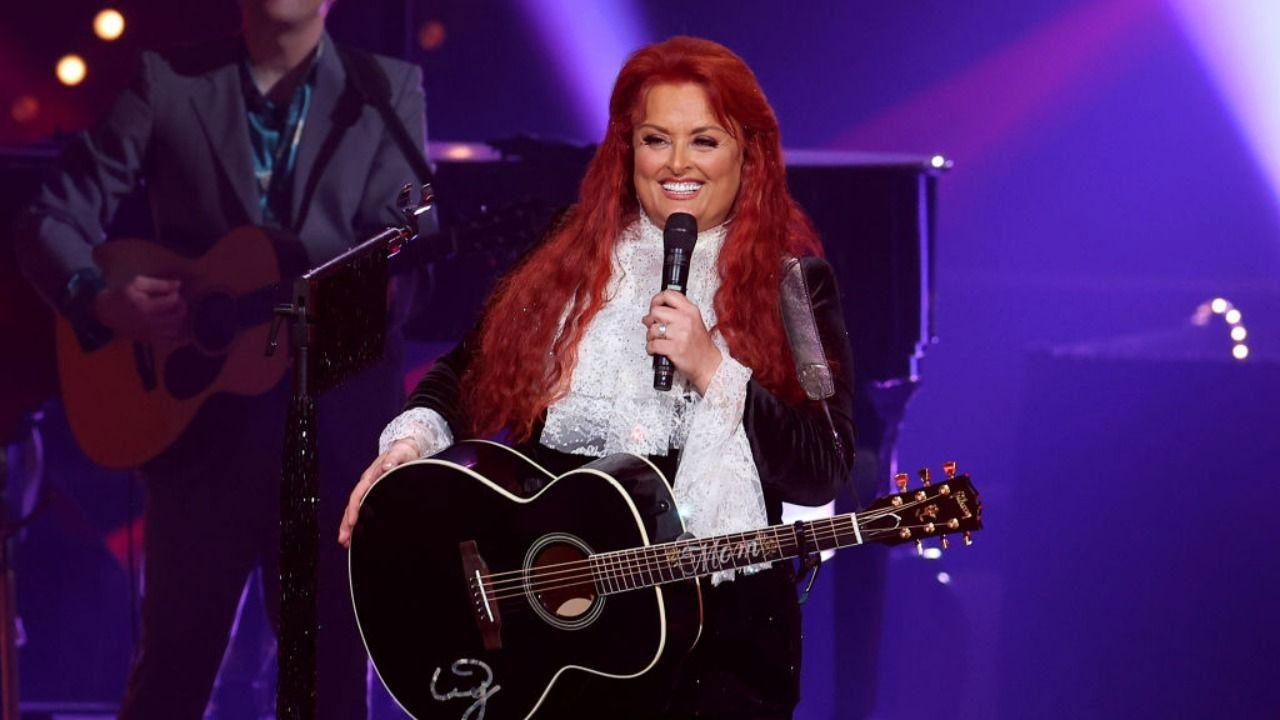 Wynonna Judd: Between Hell and Hallelujah 2023 movie scene