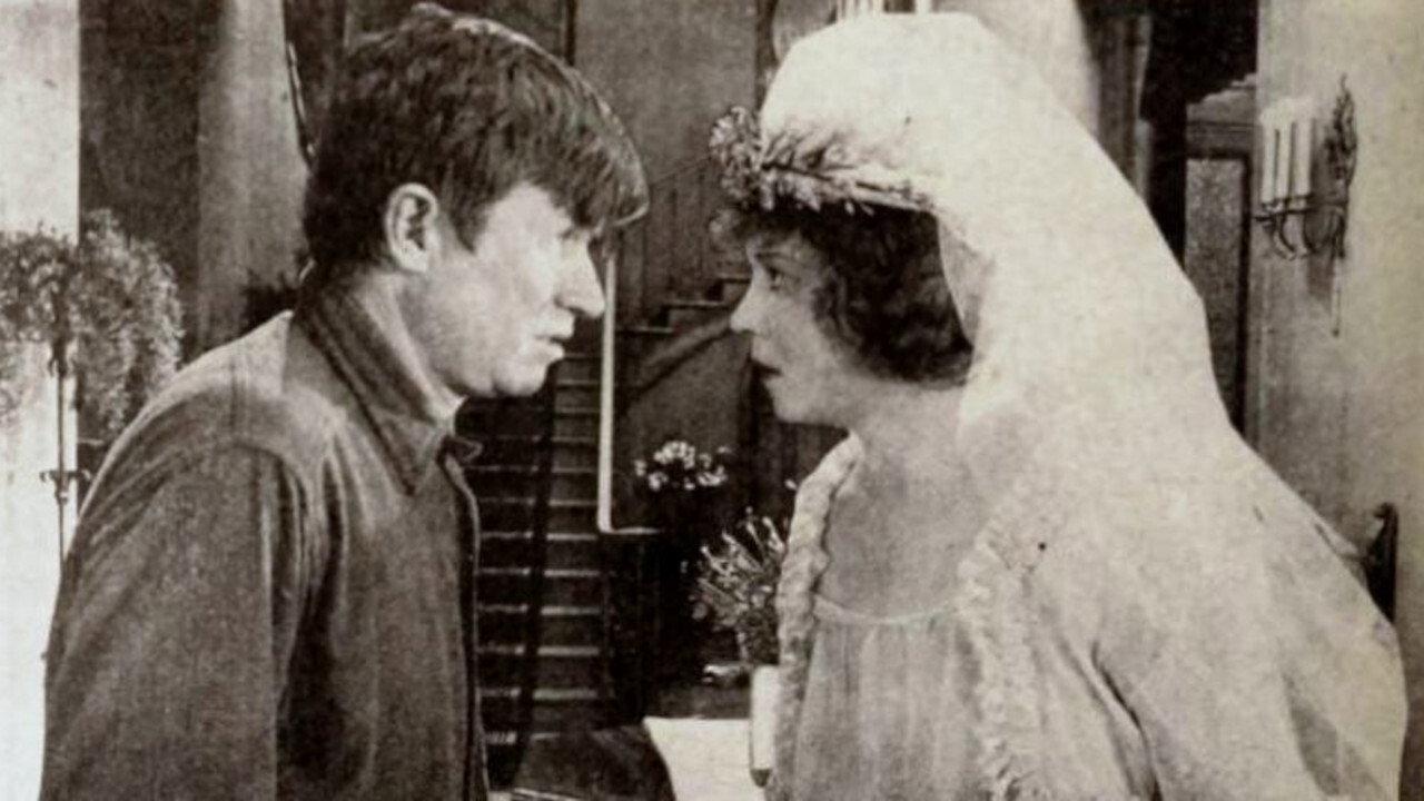 Guile of Women 1921 movie scene