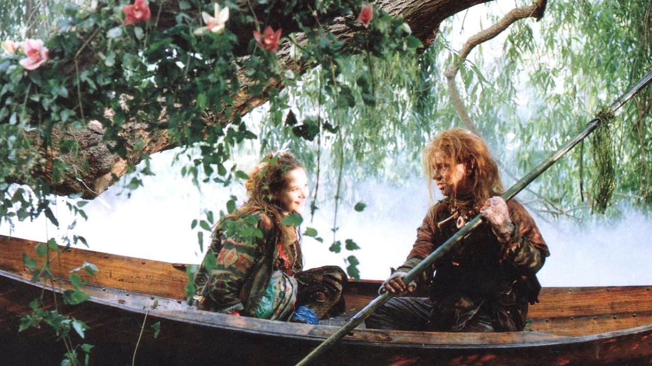 Viktor and Viktoria 1993 movie scene