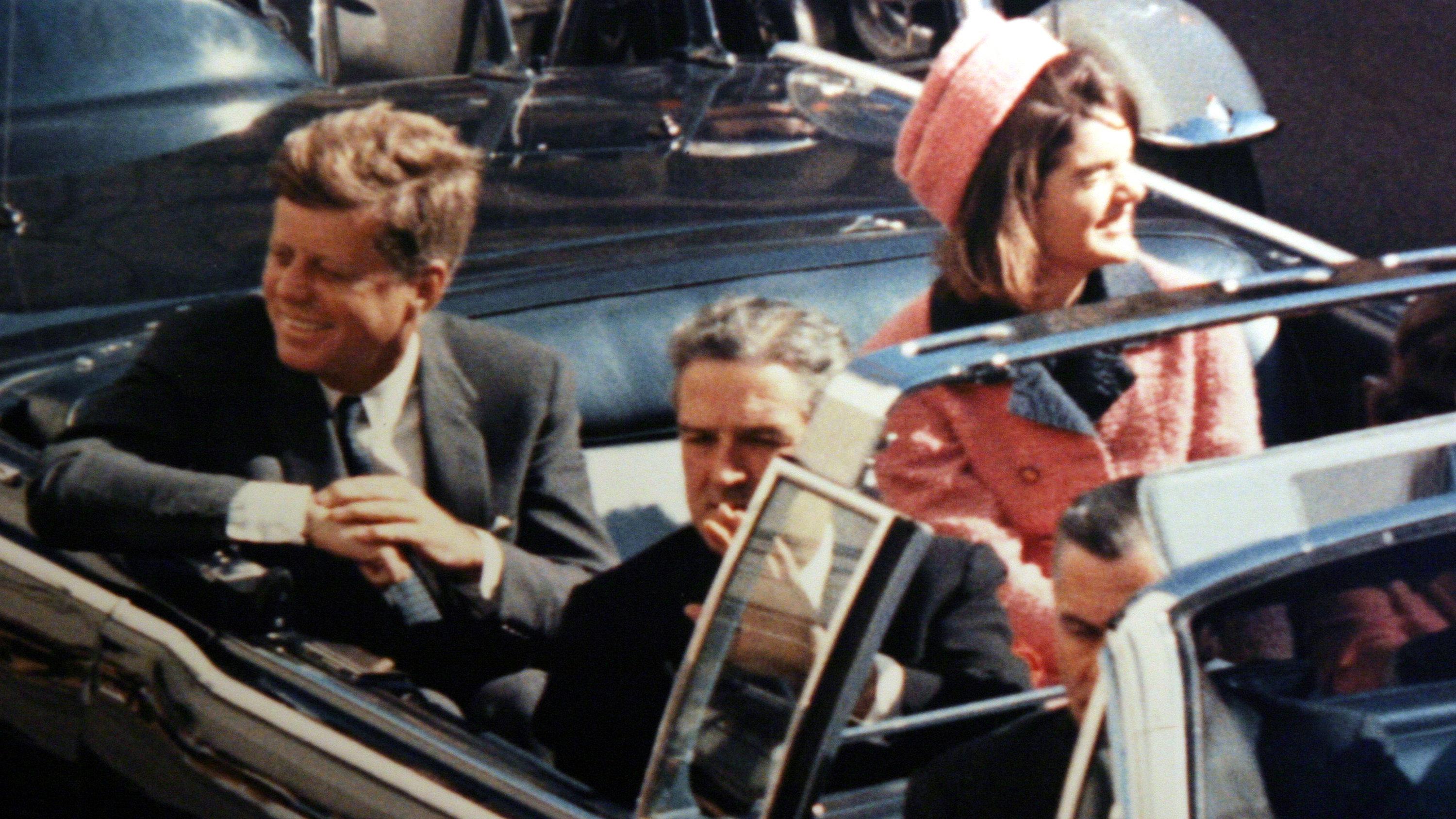 The Assassination of JFK 1992 movie scene