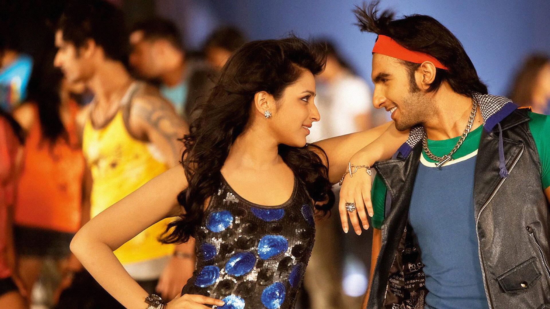 Ladies vs Ricky Bahl 2011 movie scene