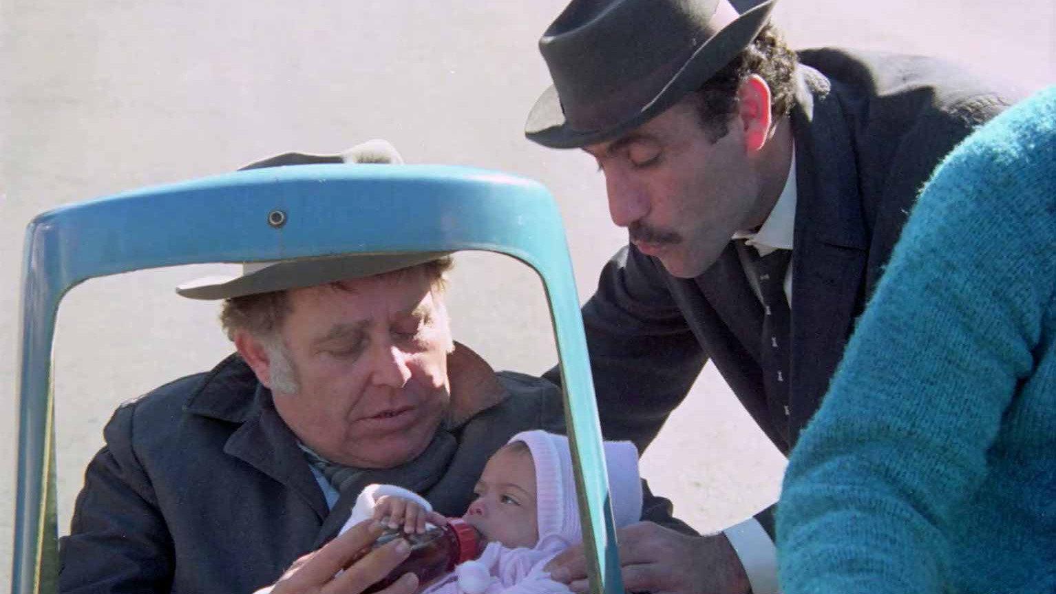 Schwartz: The Brave Detective 1973 movie scene