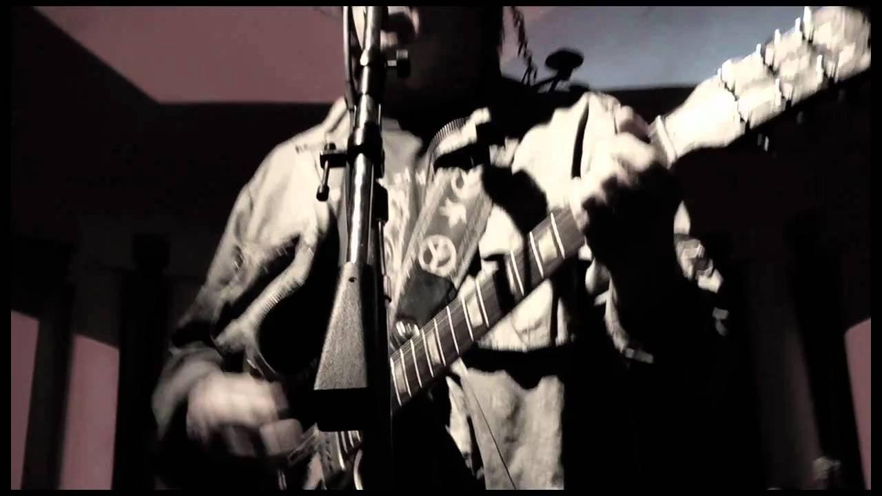 Neil Young - Le Noise 2011 movie scene