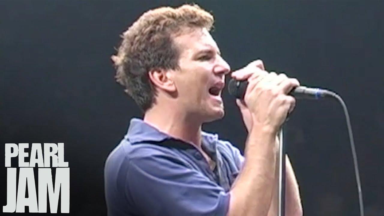 Pearl Jam: Live at the Garden 2003 movie scene